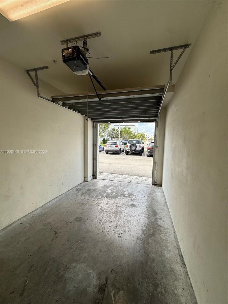 10265 NW 63rd Ter, Unit 205, Doral, FL 33178 Photo
