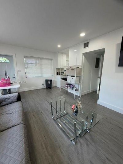 821 NE 6th St , Unit 2, Hallandale Beach, FL 33009 Photo