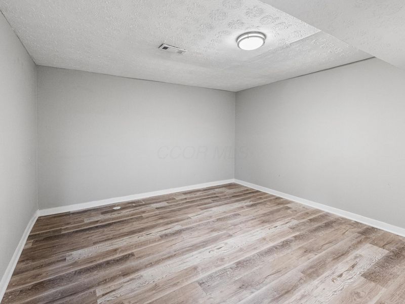 8460 Arlen Drive, Blacklick, OH 43004 Photo 30