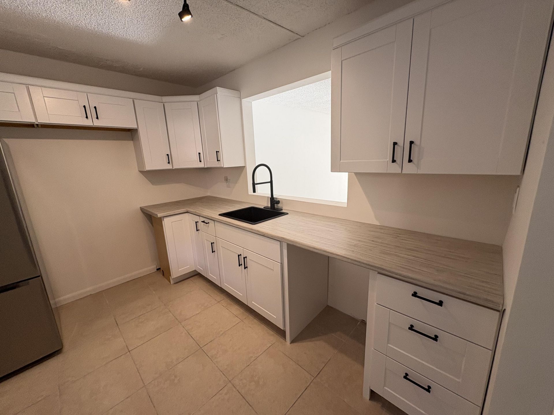 2850 Somerset Drive, Unit 208l, Lauderdale Lakes, FL 33311 Photo