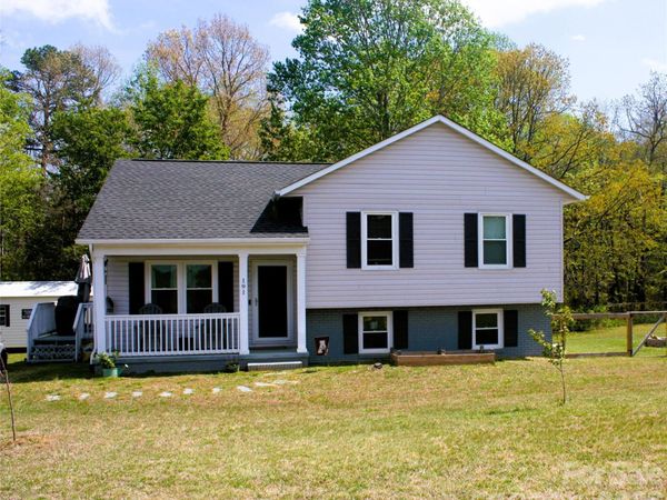 191 Celeste Eufola Road , Statesville, NC 28677