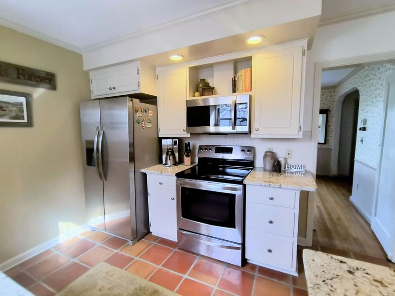 1921 Wyandotte Road, Columbus, OH 43212 Photo 16