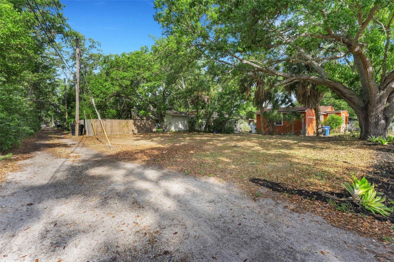 2715 5th Street S, Saint Petersburg, FL 33705 Photo