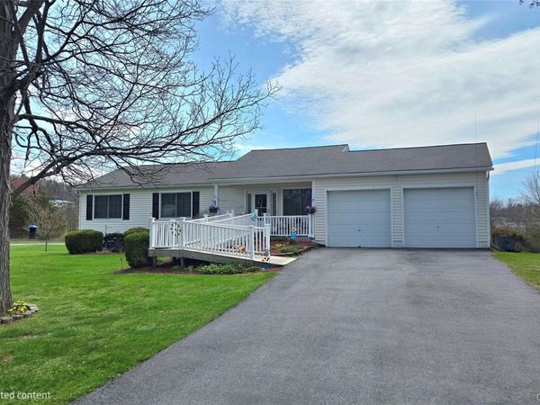 5 Meadows Court, Staatsburg, NY 12580