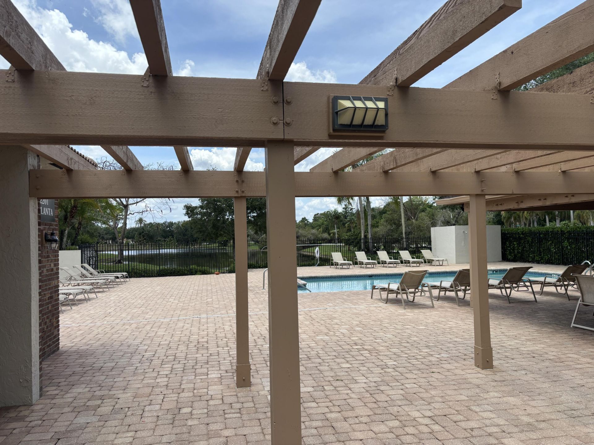 2199 Charleston, Weston, FL 33326 Photo