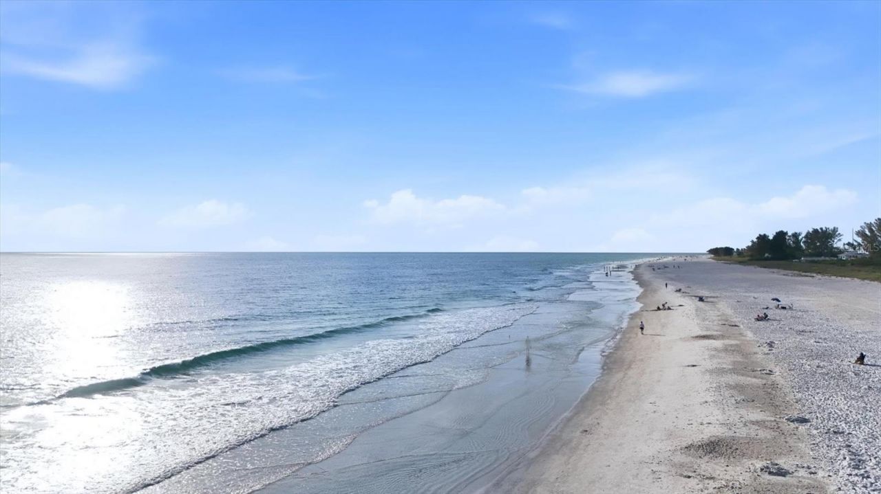 114 78th Street, Holmes Beach, FL 34217 Photo