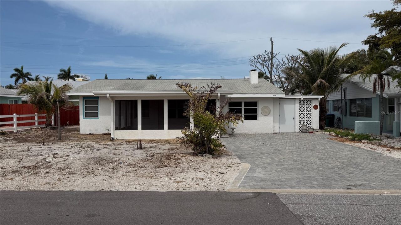 114 78th Street, Holmes Beach, FL 34217 Photo