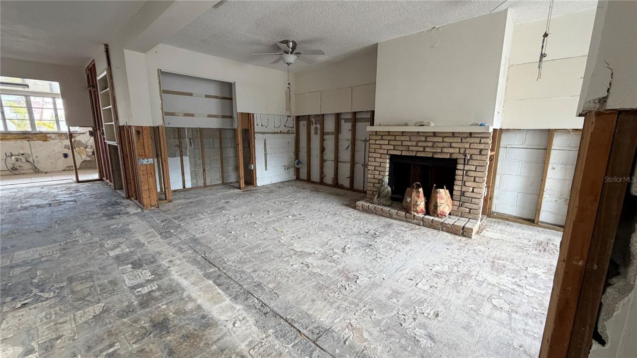 114 78th Street, Holmes Beach, FL 34217 Photo