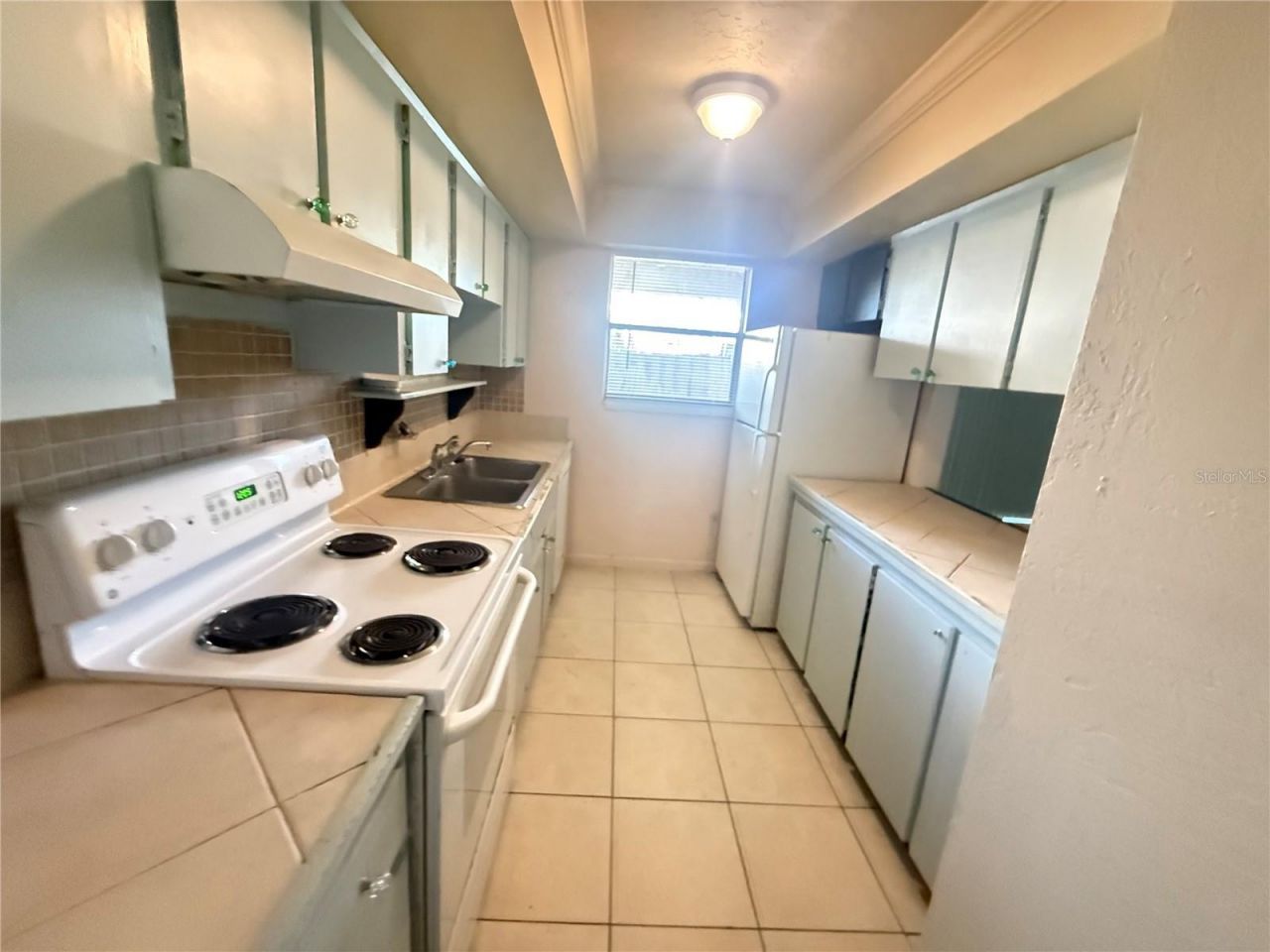870 Village Lake Terrace N, Unit 101, Saint Petersburg, FL 33716 Photo