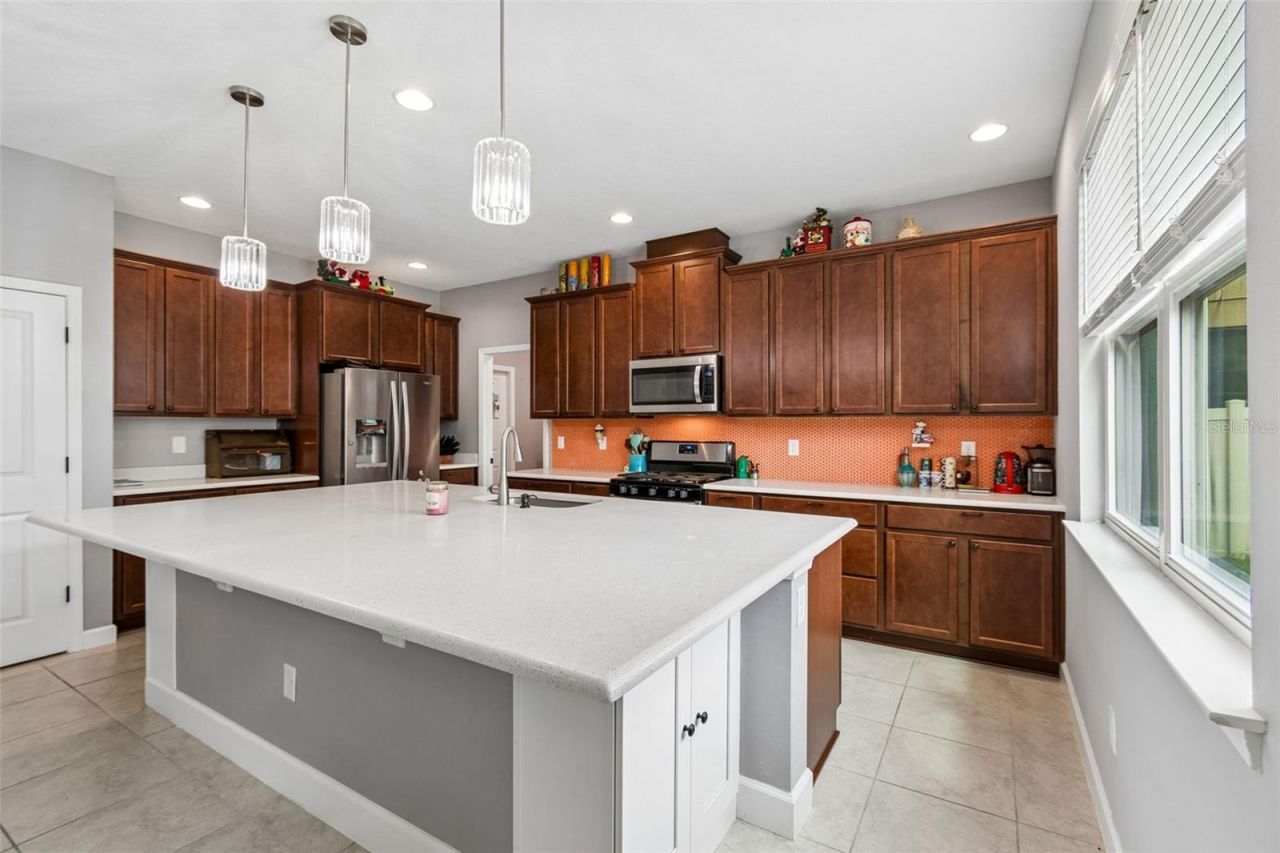 1084 Cavender Creek Road, Minneola, FL 34715 Photo