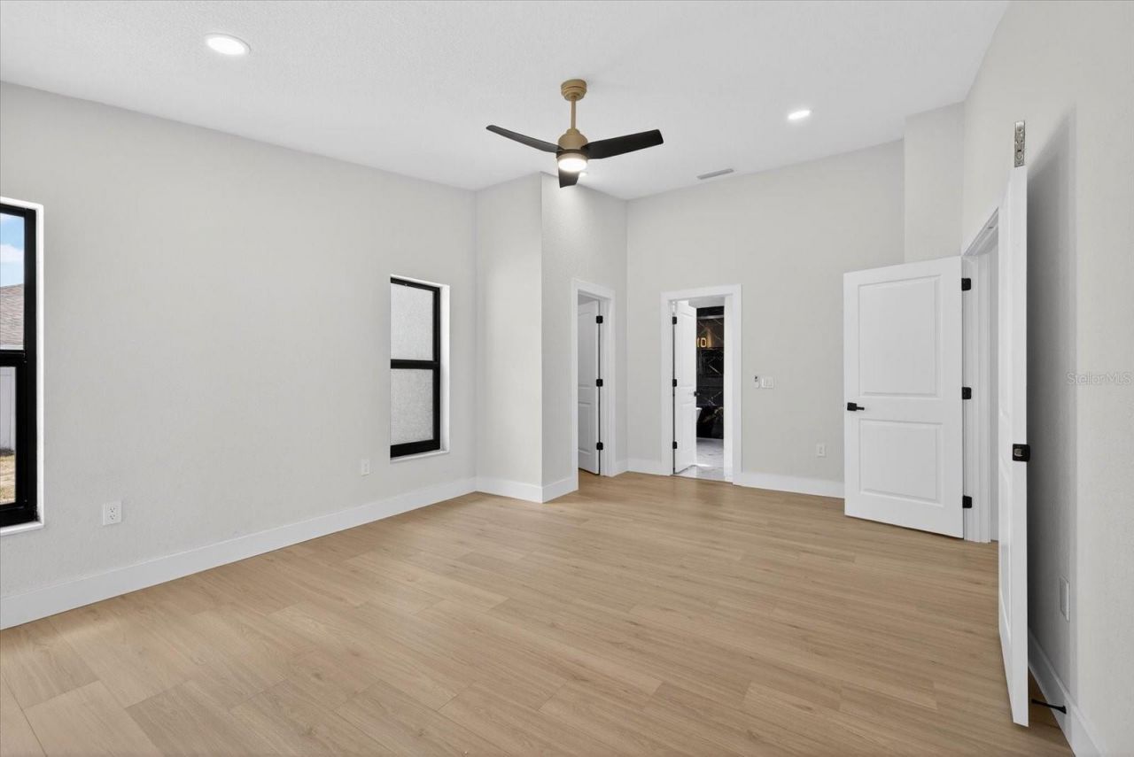 8169 Berkeley Manor Boulevard, Spring Hill, FL 34606 Photo