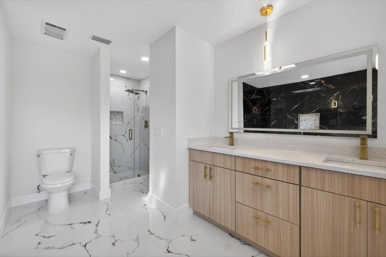 8169 Berkeley Manor Boulevard, Spring Hill, FL 34606 Photo