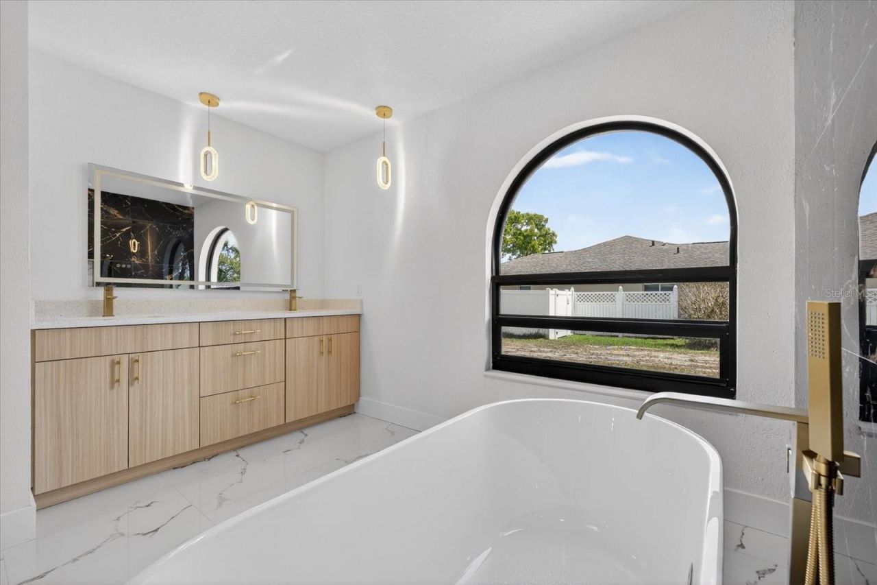 8169 Berkeley Manor Boulevard, Spring Hill, FL 34606 Photo