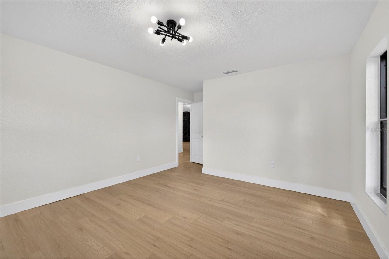 8169 Berkeley Manor Boulevard, Spring Hill, FL 34606 Photo