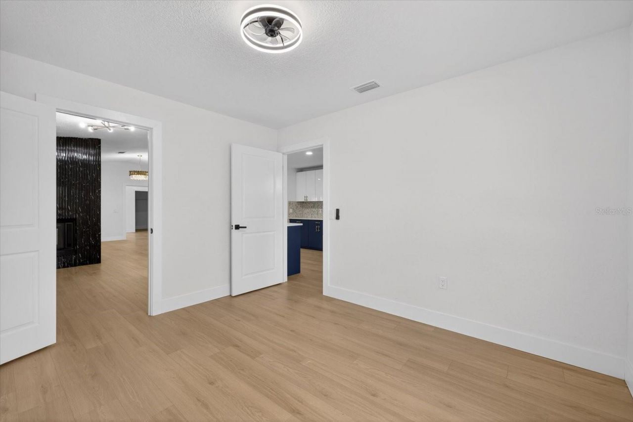 8169 Berkeley Manor Boulevard, Spring Hill, FL 34606 Photo