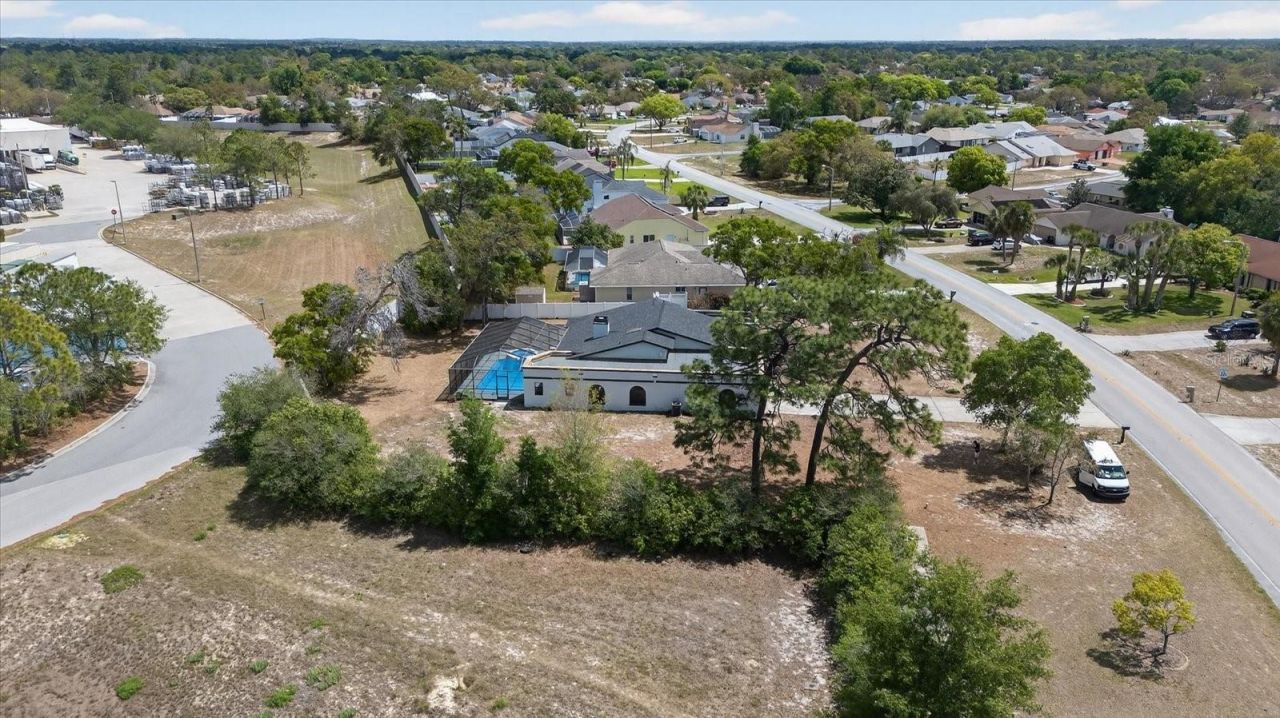 8169 Berkeley Manor Boulevard, Spring Hill, FL 34606 Photo