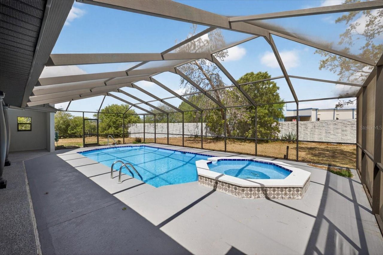 8169 Berkeley Manor Boulevard, Spring Hill, FL 34606 Photo