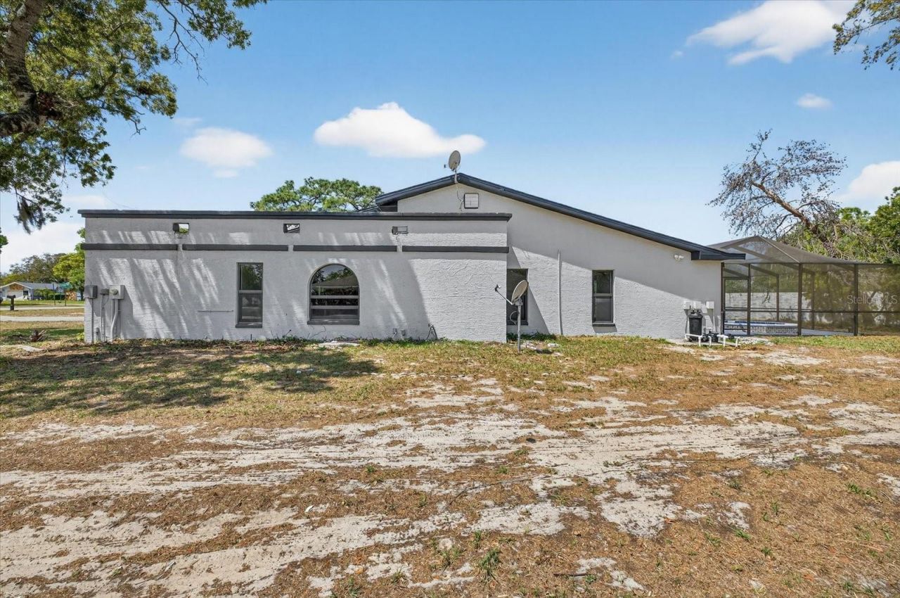 8169 Berkeley Manor Boulevard, Spring Hill, FL 34606 Photo