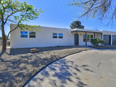 514 Villa Verde Drive SE, Rio Rancho, NM 87124