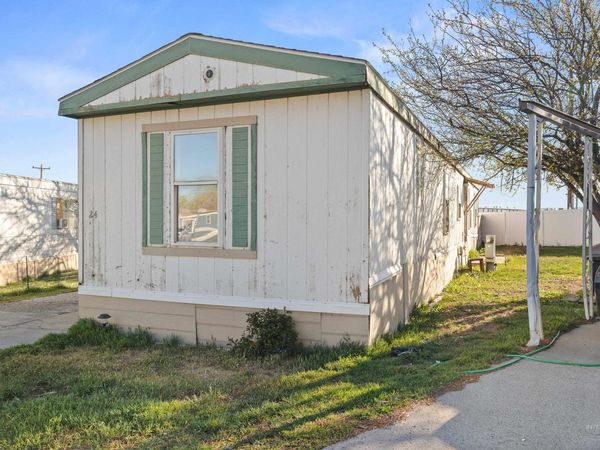 33 Manor Dr #24, Buhl, ID 83316