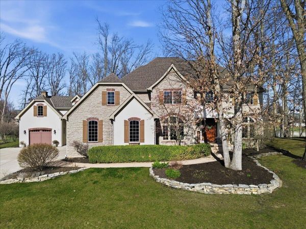 1030 Foy Court, Crown Point, IN 46307