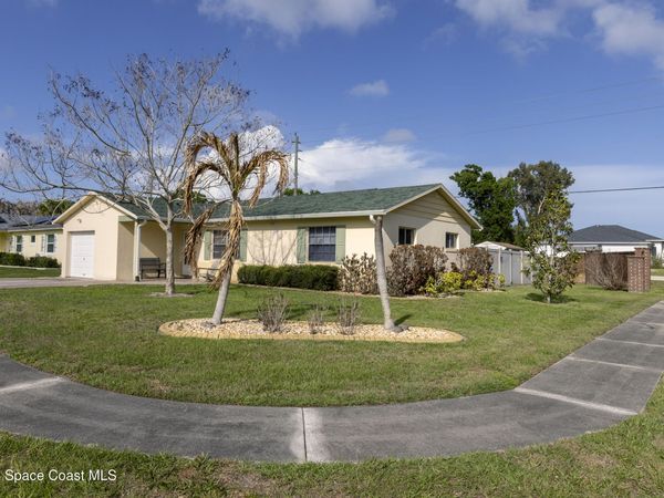 506 20th Court , Vero Beach, FL 32962