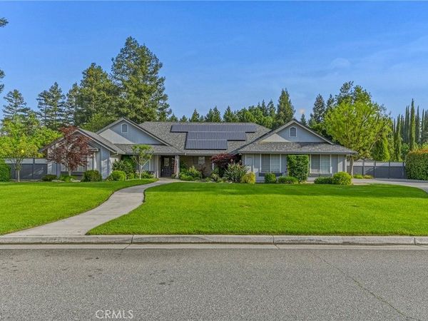 2501 Lecco Way, Merced, CA 95340