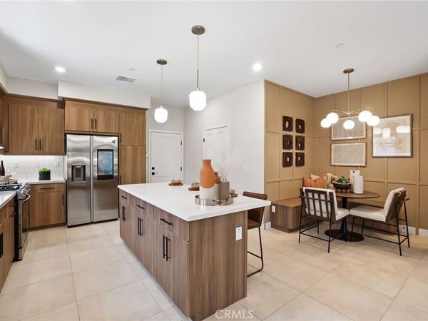 10518 Triple Crown, Cypress, CA 90720