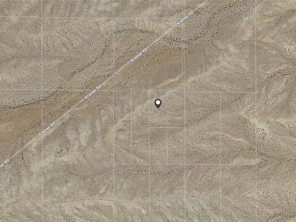 5 Redhill Road, Hinkley, CA 92347