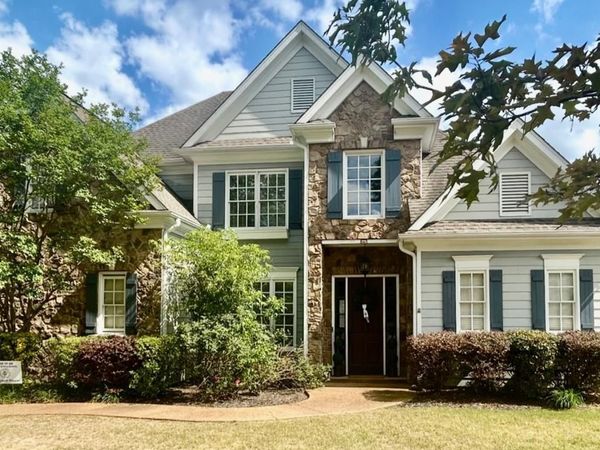 2318 W. Wellsgate Dr., Oxford, MS 38655
