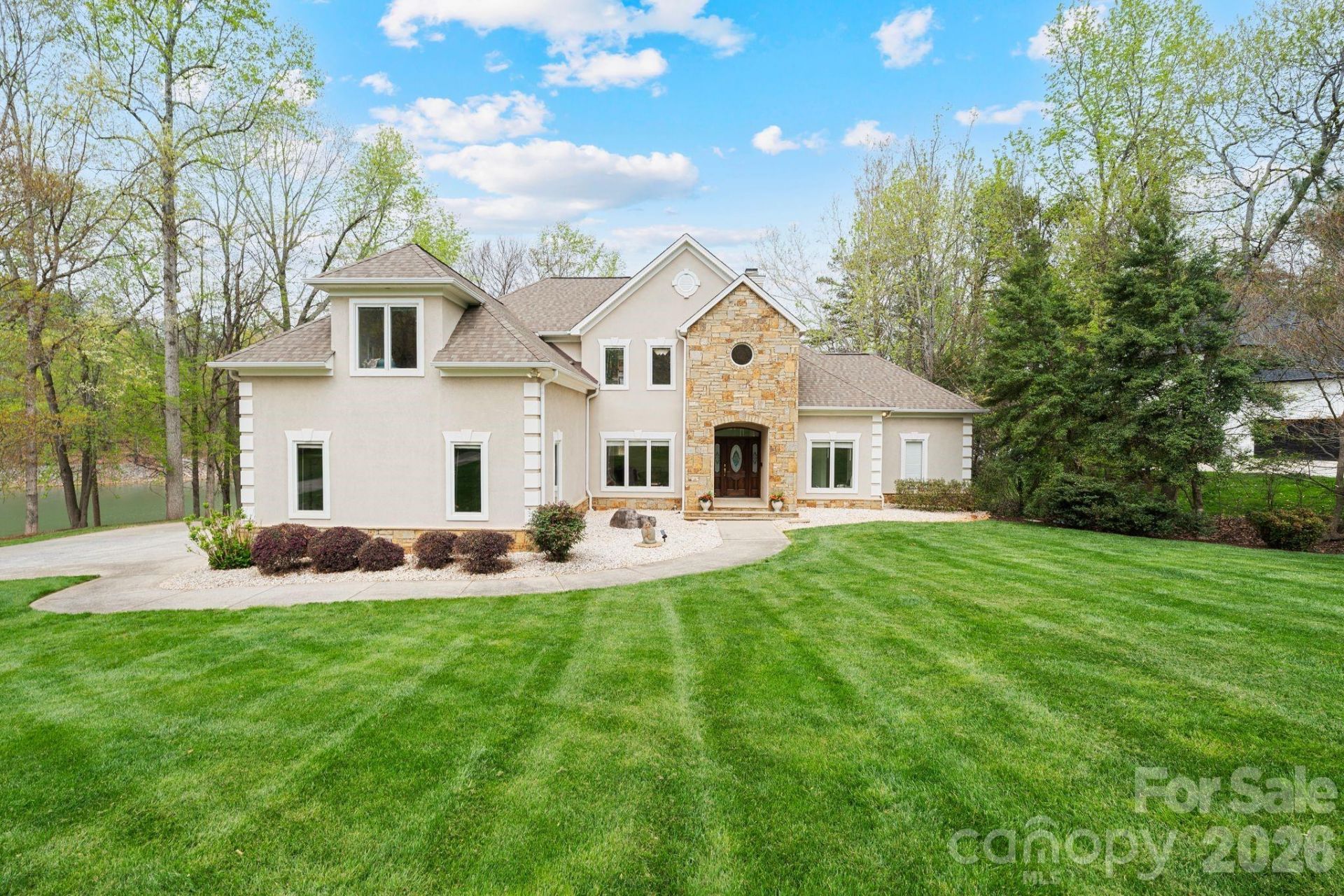 141 Grand Bay Drive, Mooresville, NC 28117 Main Photo