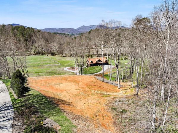 27 Falling Star Court , Fletcher, NC 28732