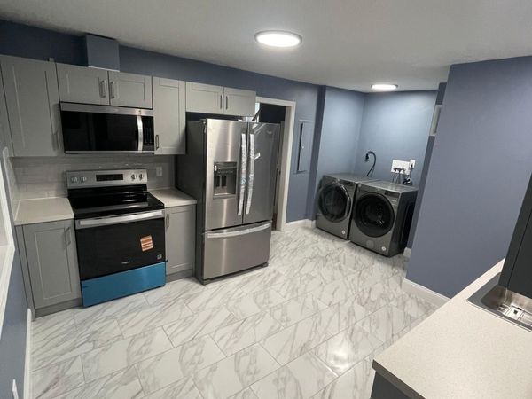 47 Merrimac , Danbury, CT 06810