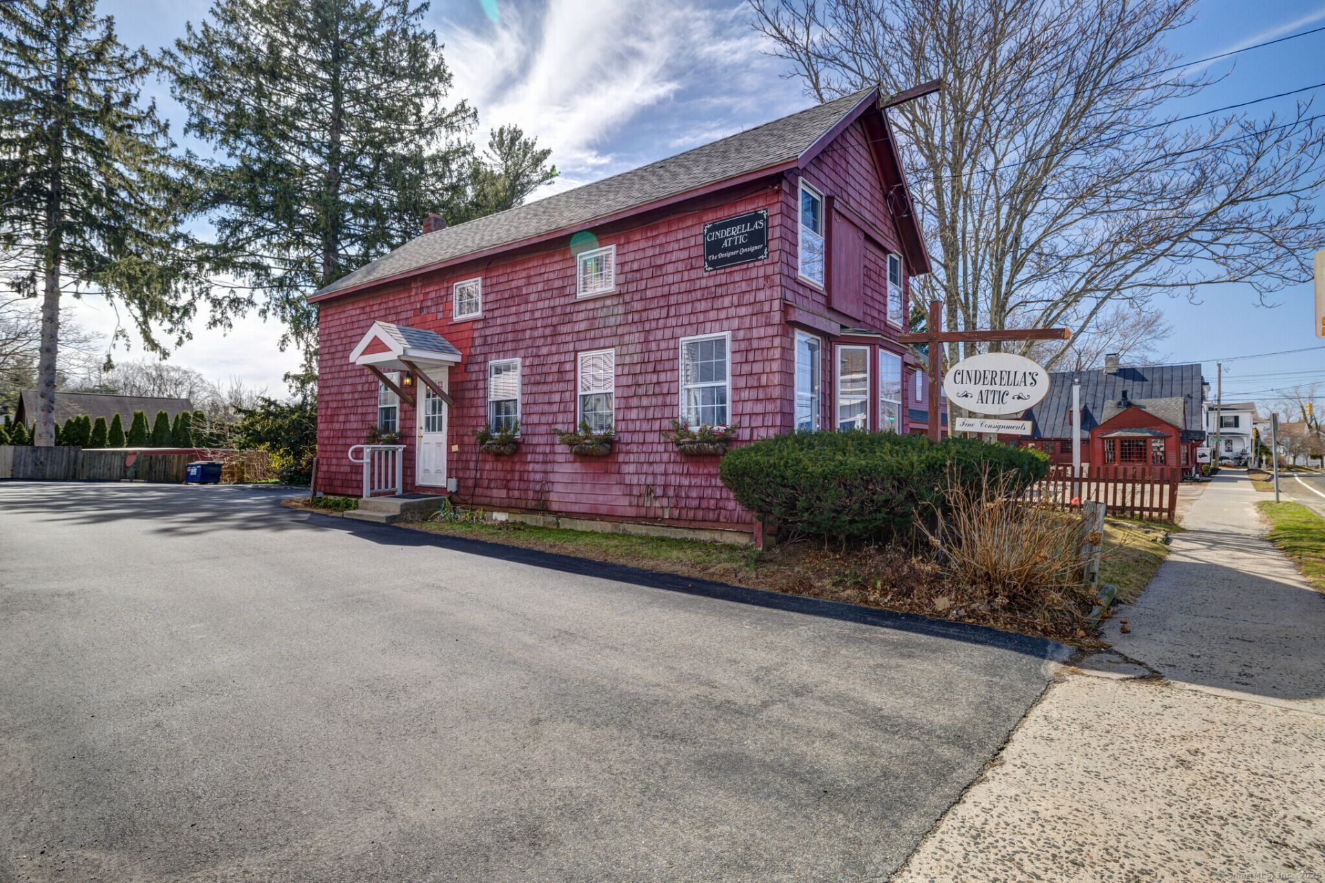 1058 Boston Post, Guilford, CT 06437 Main Photo