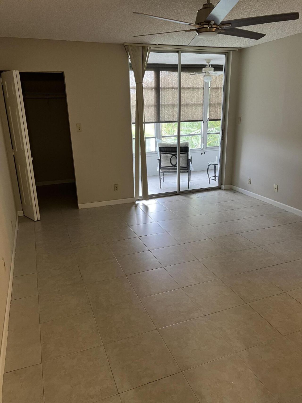 3341 NW 47th Terrace, Unit 301, Lauderdale Lakes, FL 33319 Photo