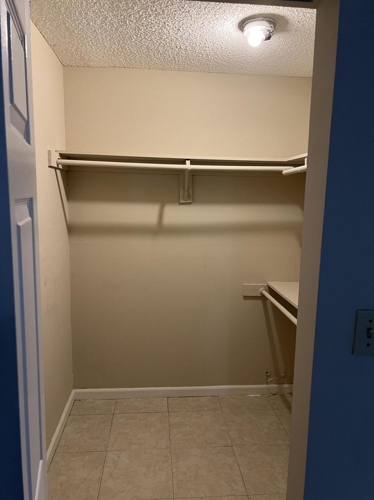 3341 NW 47th Terrace, Unit 301, Lauderdale Lakes, FL 33319 Photo