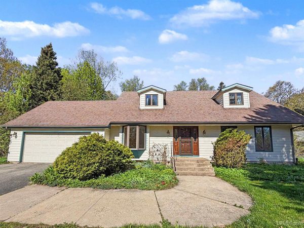 610 Brule Road, Marquette, MI 49855