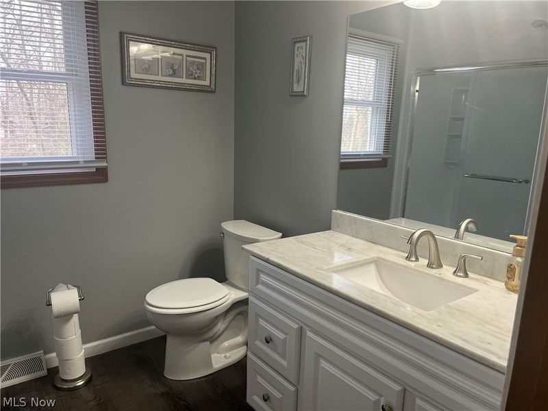 13330 S Partridge Drive, Valley View, OH 44125 Photo 28