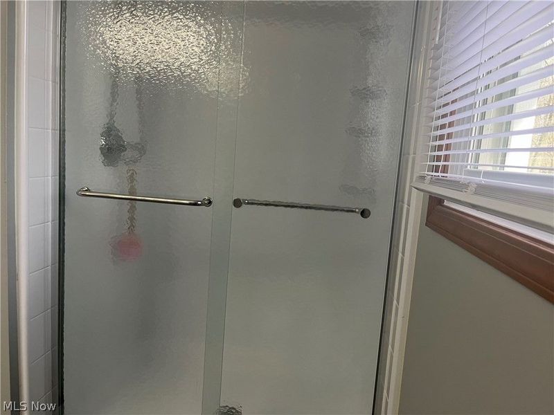 13330 S Partridge Drive, Valley View, OH 44125 Photo 29