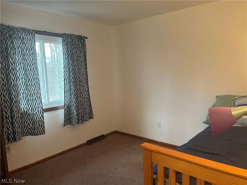 13330 S Partridge Drive, Valley View, OH 44125 Photo 39