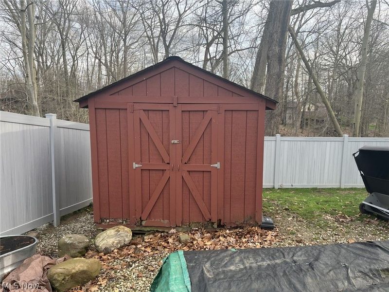 13330 S Partridge Drive, Valley View, OH 44125 Photo 46