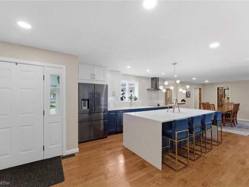 13876 Olde Orchard Road , Strongsville, OH 44136 Photo 3