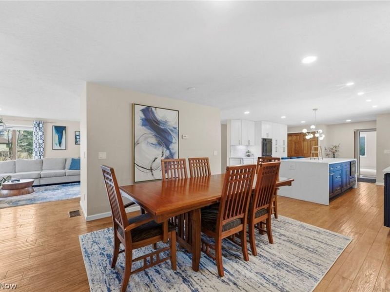 13876 Olde Orchard Road , Strongsville, OH 44136 Photo 9