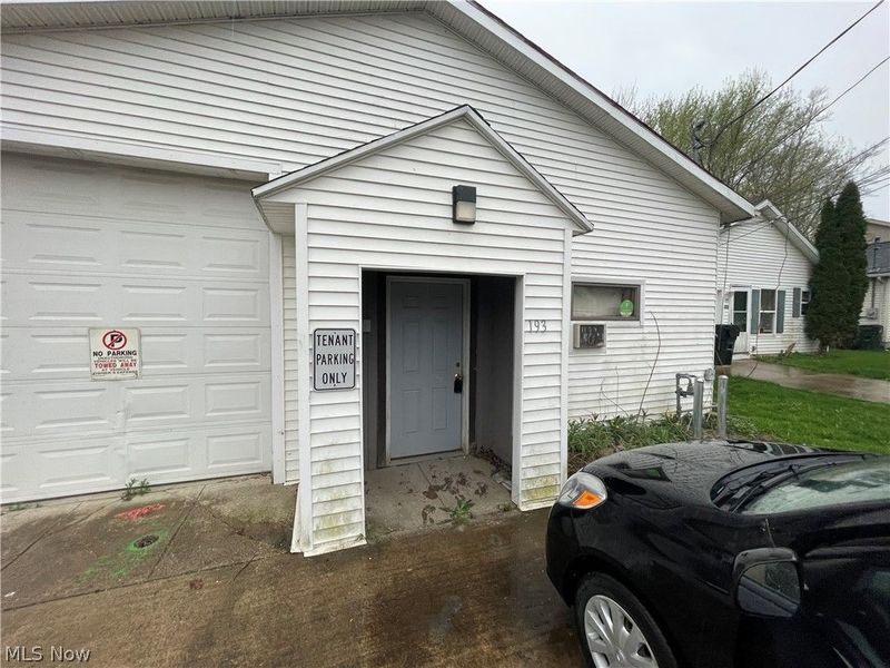 193 Brace, Elyria, OH 44035 Photo 3