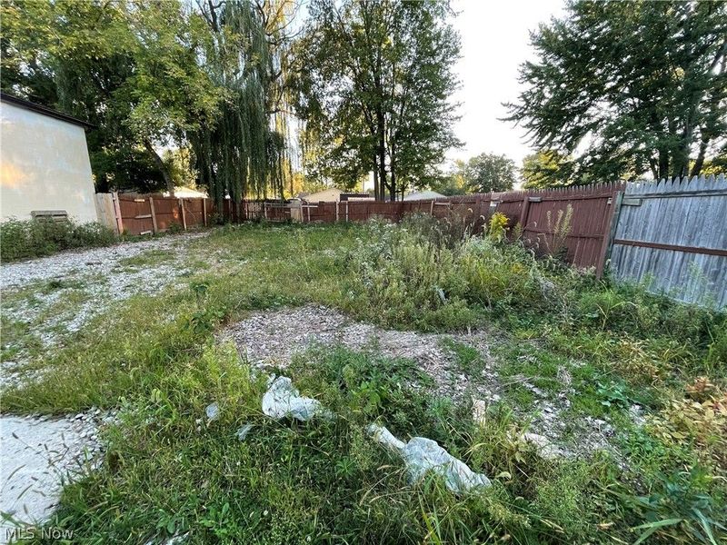 193 Brace, Elyria, OH 44035 Photo 4