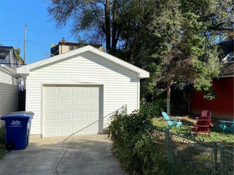 1645 Winton Avenue , Lakewood, OH 44107 Photo 4