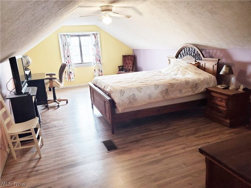 6514 Kenneth Avenue , Parma, OH 44129 Photo 10