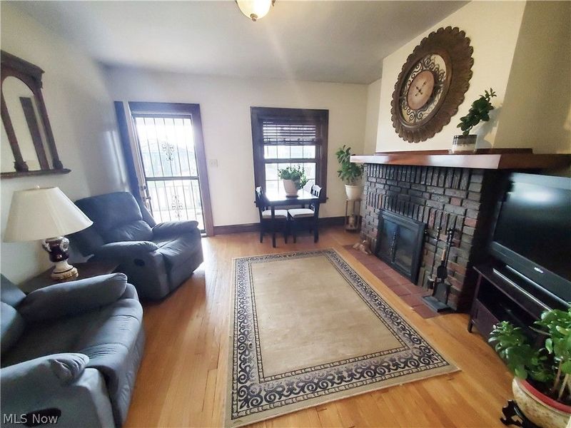 6514 Kenneth Avenue , Parma, OH 44129 Photo 2