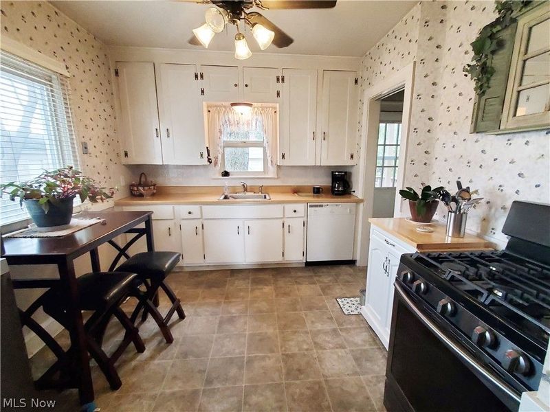 6514 Kenneth Avenue , Parma, OH 44129 Photo 7