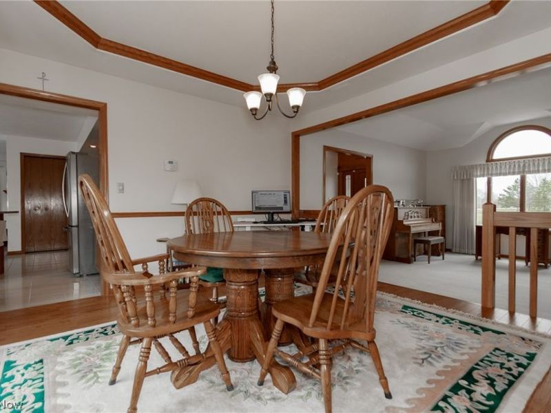 2870 Istra Lane , Willoughby Hills, OH 44092 Photo 8